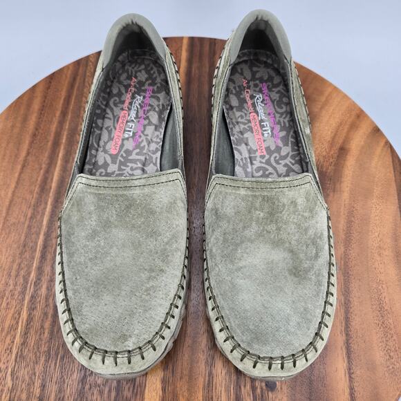 Skechers Shoes Womens 7.5 Olive Suede Leather Bikers Relaxed Fit Slip On Loafers - Picture 5 of 7